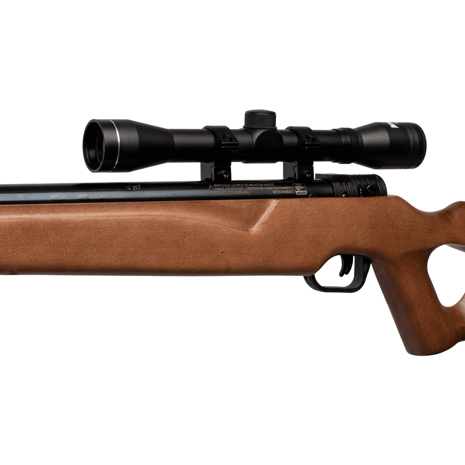 Rifle RM-3000  Barniz Cal. 5.5 Mira 4X32 Mendoza